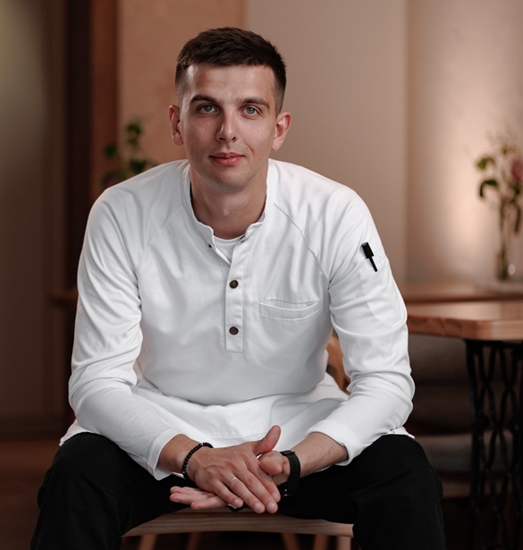 Александр Меркулов