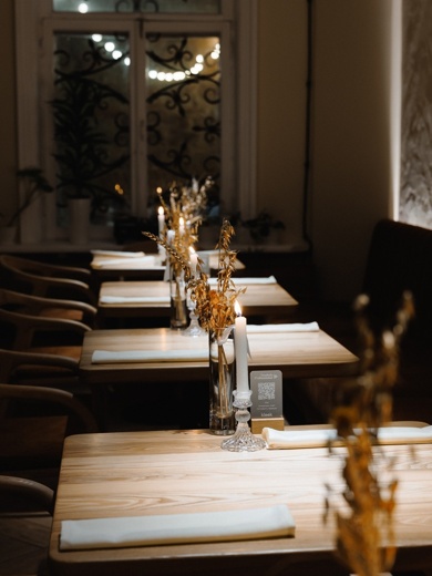 Основной зал